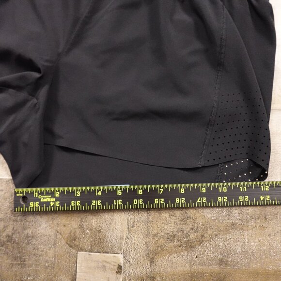 Athleta Hustle 3" Running Shorts Women’s Large Black - Picture 8 of 12